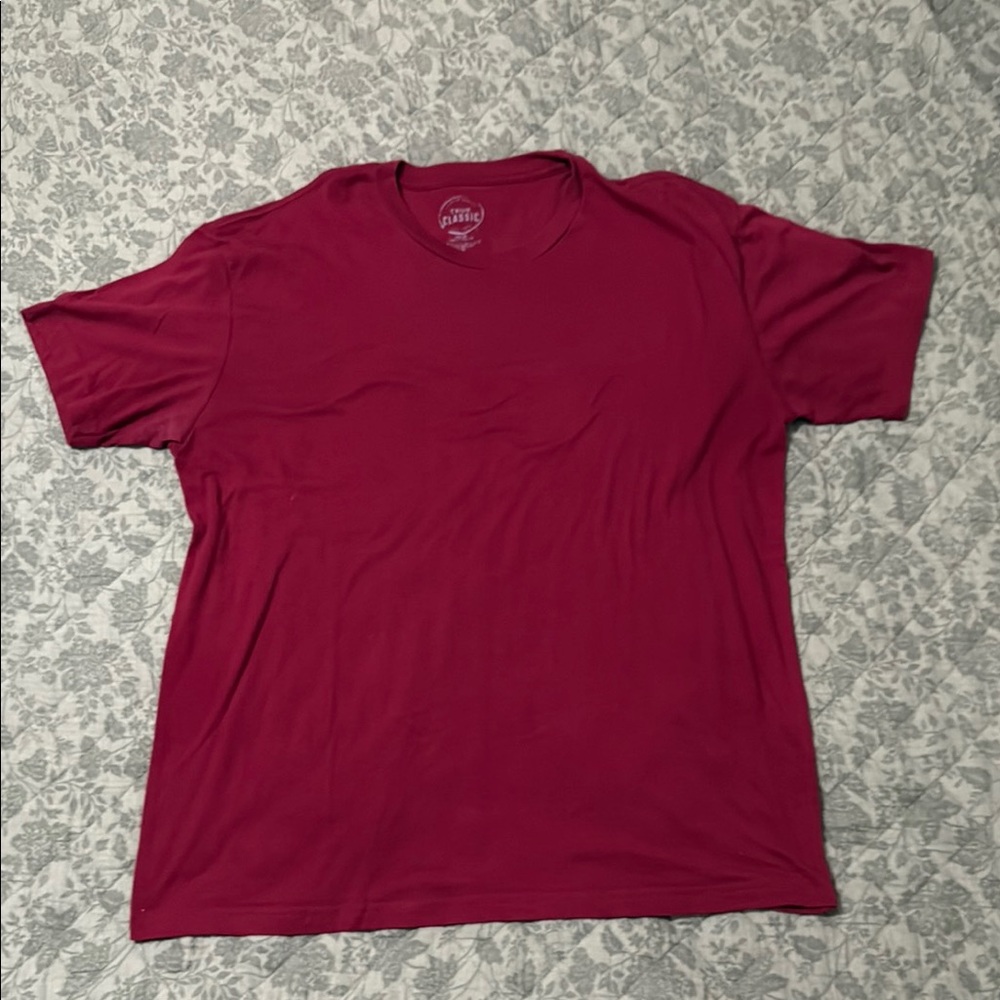Red Short Sleeve Crew Neck Tee